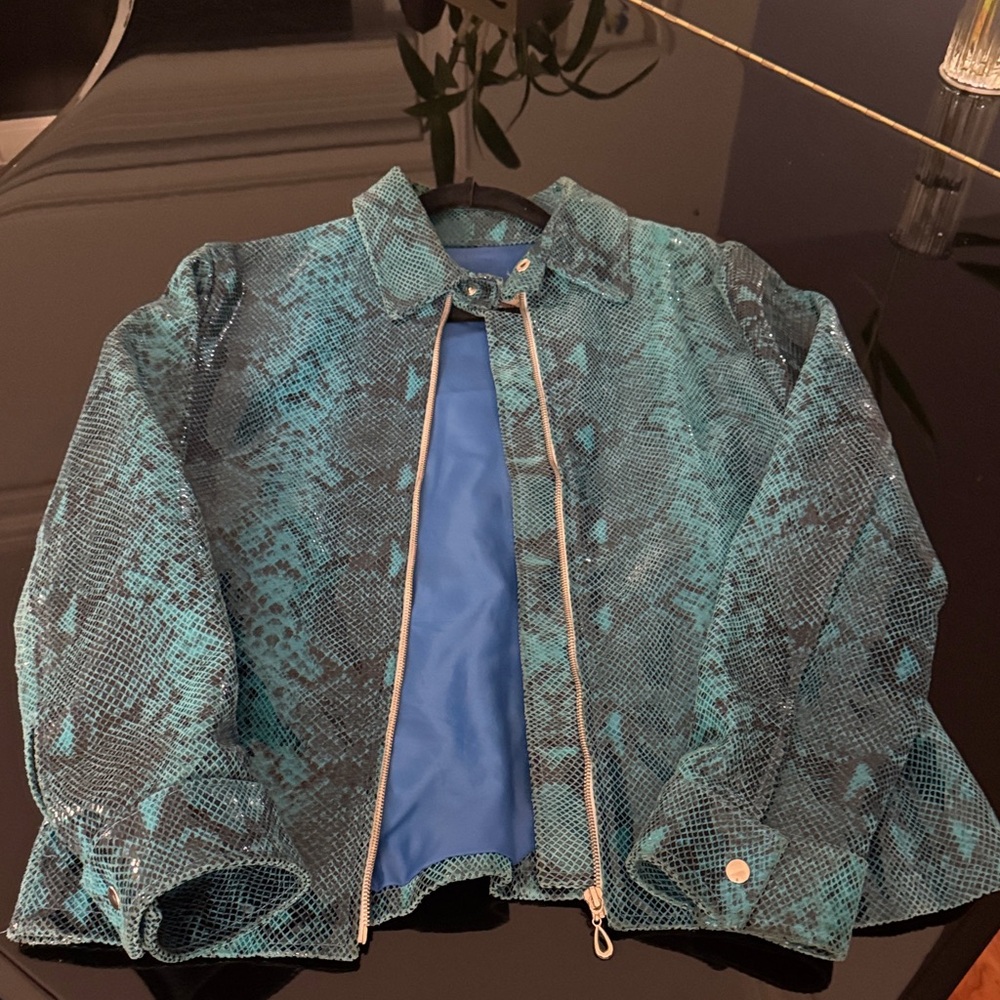 Stylish Teal Snake Print Bomber Jacket